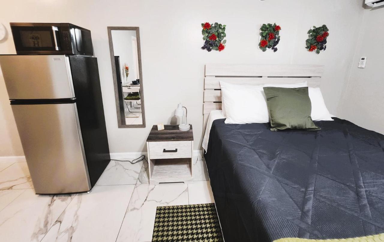 Apartment Adorable Mini In